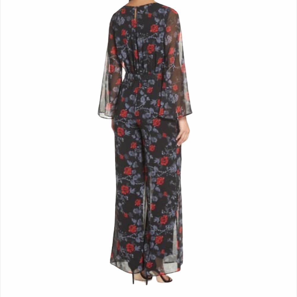 ๐ NWT Ali & Jay
Only Wish Floral Jumpsuit Size Lg - Picture 4 of 16